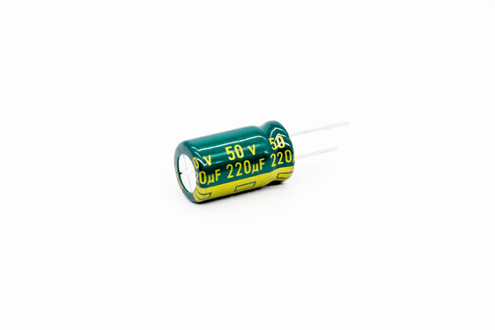 Iso ad alta frequenza RoSH del condensatore elettrolitico del PHR 220UF 50V