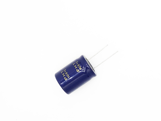 8000 ore del LED di condensatore 82UF500V Al Electrolytic Capacitor della luce