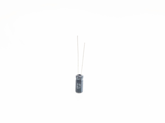Condensatori elettrolitici 1UF25V 5X11mm del cavo radiale di ISO9001 RoHS