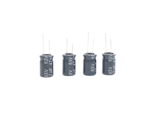 47UF63V grande capacità elettrolitica di alluminio miniatura dei condensatori 8x12mm