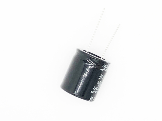 Tipo miniatura tolleranza del cavo della parte radiale del condensatore 22X25MM di 47UF 450V di 20%