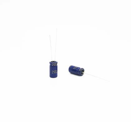 Temperatura di alluminio radiale dei condensatori elettrolitici di 1UF400V 6.3X12MM ampia