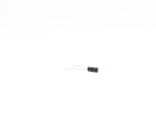 33UF35V tipo miniatura del cavo della parte radiale del condensatore 5x11mm 2000 ore