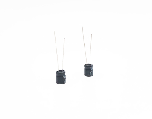Condensatore miniatura 220UF16V 6.3X11mm del cavo radiale