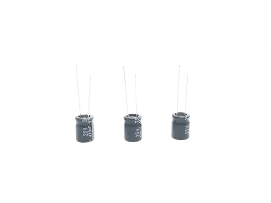 ore elettrolitiche miniatura dei condensatori 470uf 25v di 10X13mm le 2000 caricano la vita