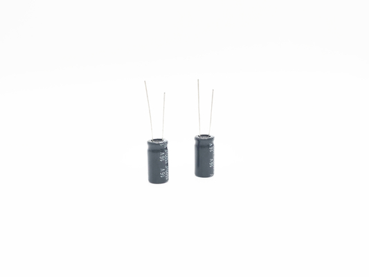 Condensatori elettrolitici di alluminio radiali miniatura 1500UF 16V