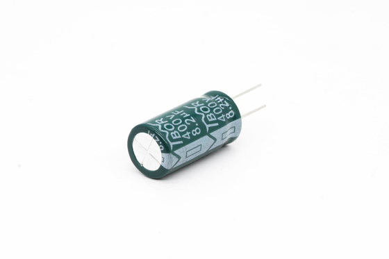 LA TW BOR 13x20mm 8,2 condensatore di uF 400v 8000 ore carica la vita