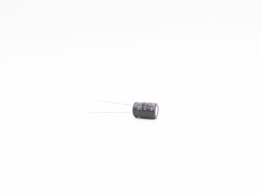 Ampio condensatore di temperatura 22X35MM 10uf 250v per la lampada di risparmio di energia